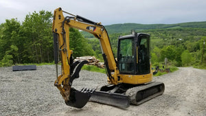 CAT 305 hydraulic thumb